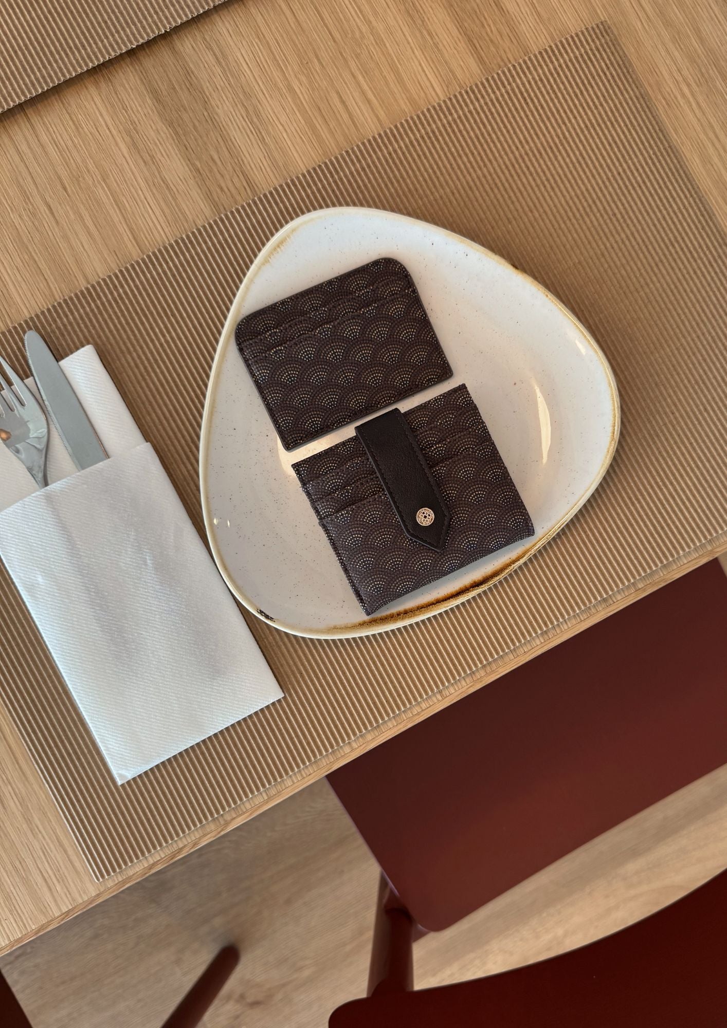 Tarjetero Kubu Marron