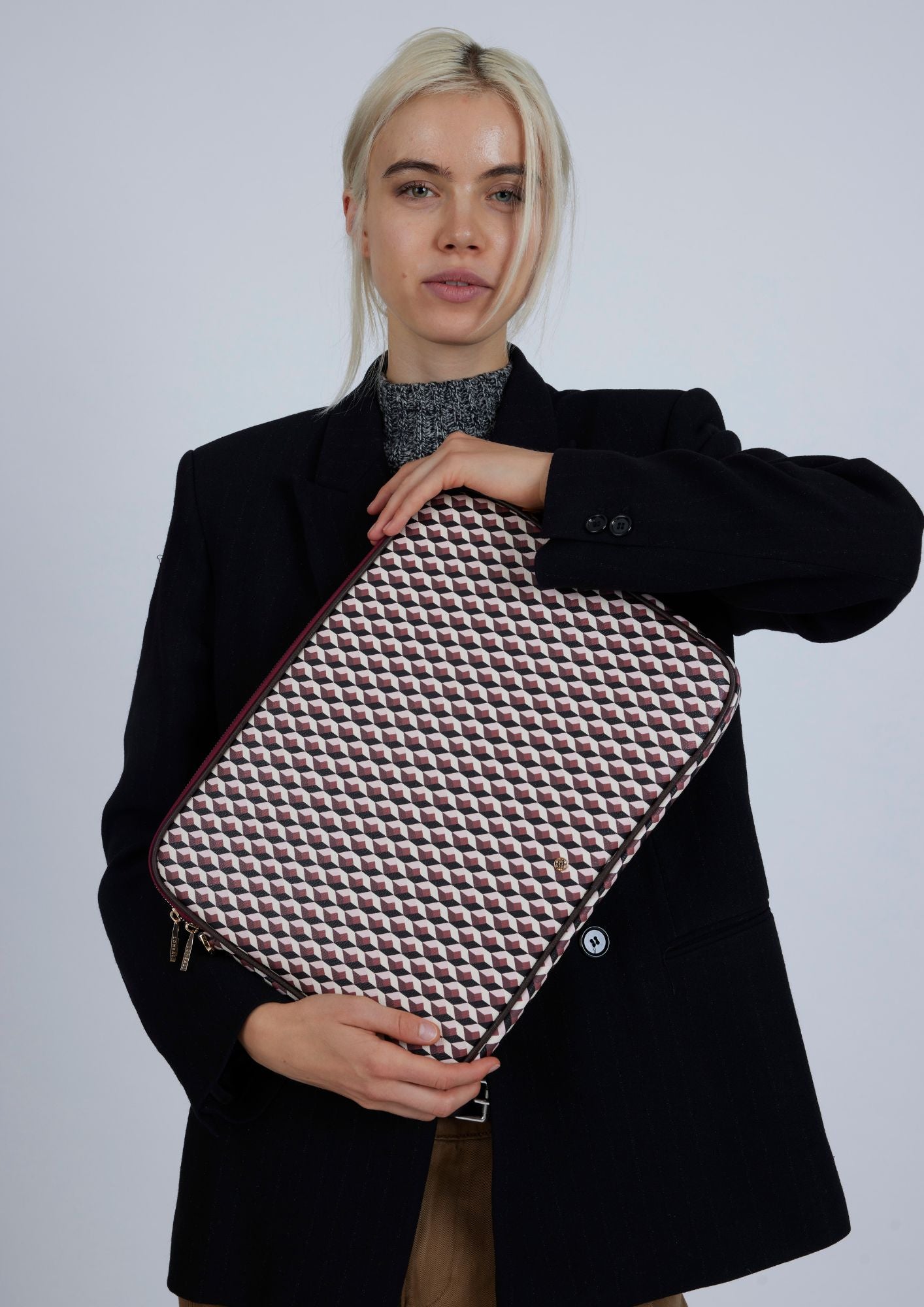 Funda portátil 15 Born Cherry