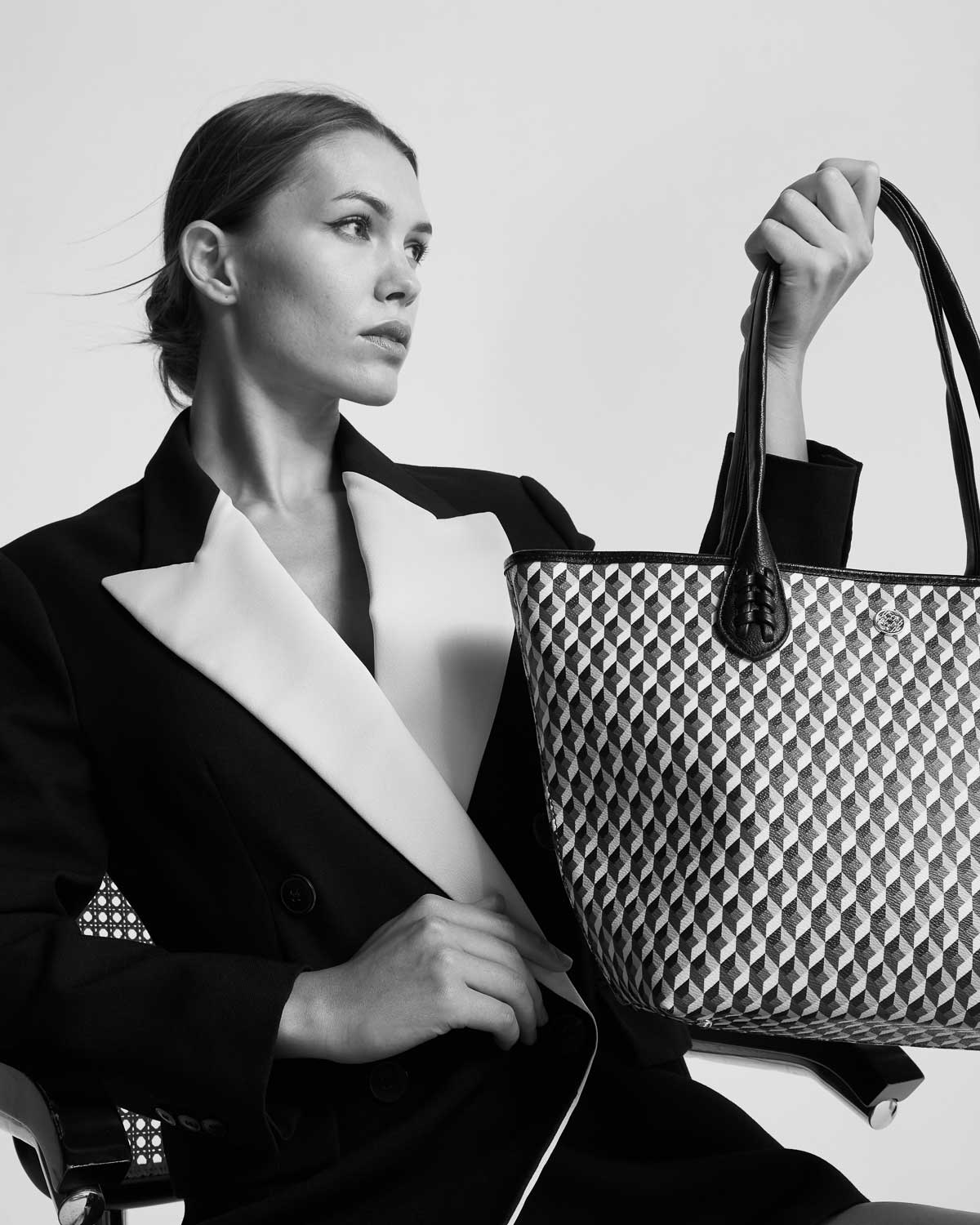 Bolso Born Midi BW Negro